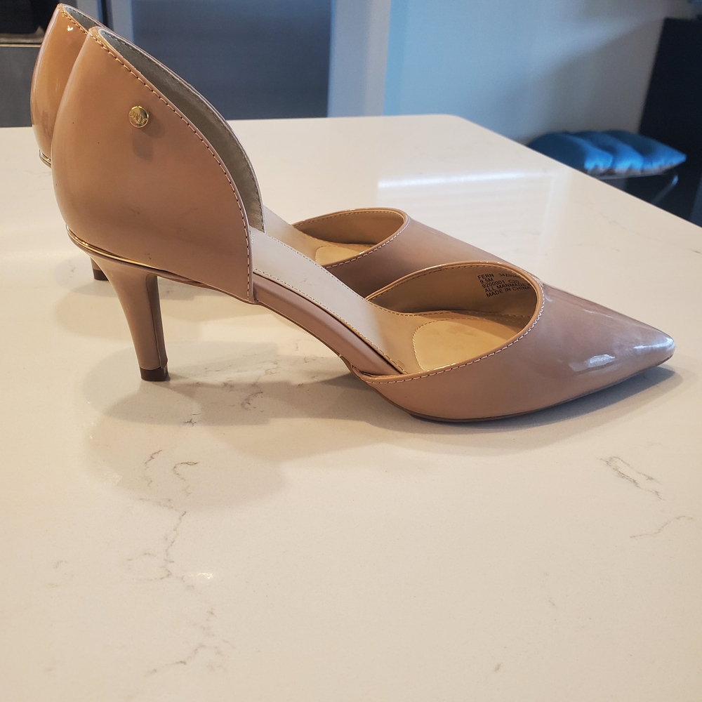 Jones New York Nude Patent Heels